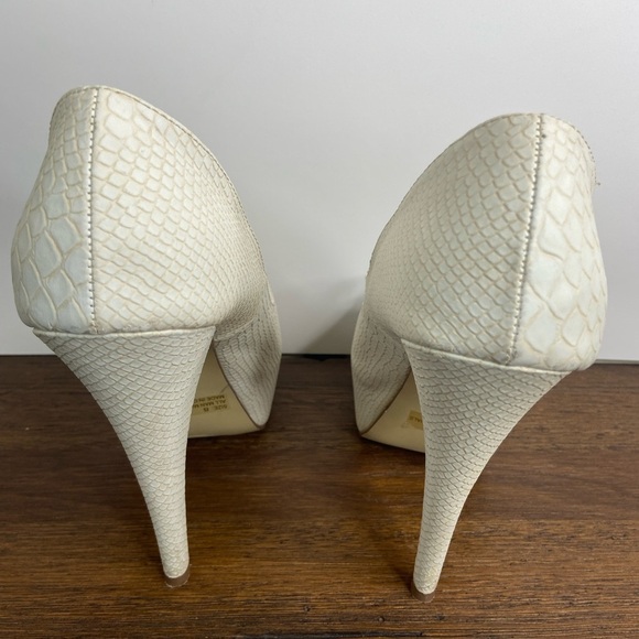 Charlotte Russe Beige Reptile Print Peep Toe Pumps - Picture 11 of 11